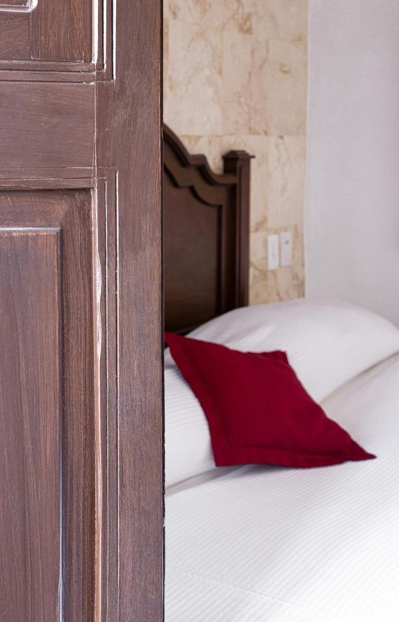 La Aurora Hotel Colonial バリャドリッド エクステリア 写真
