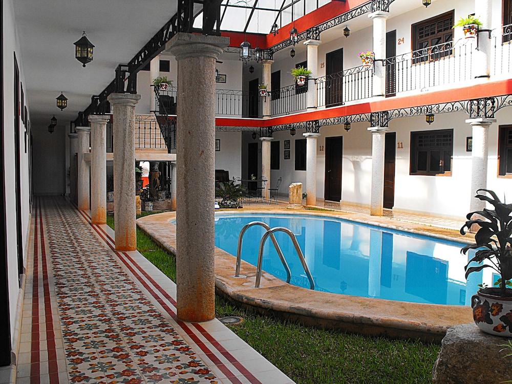 La Aurora Hotel Colonial バリャドリッド エクステリア 写真