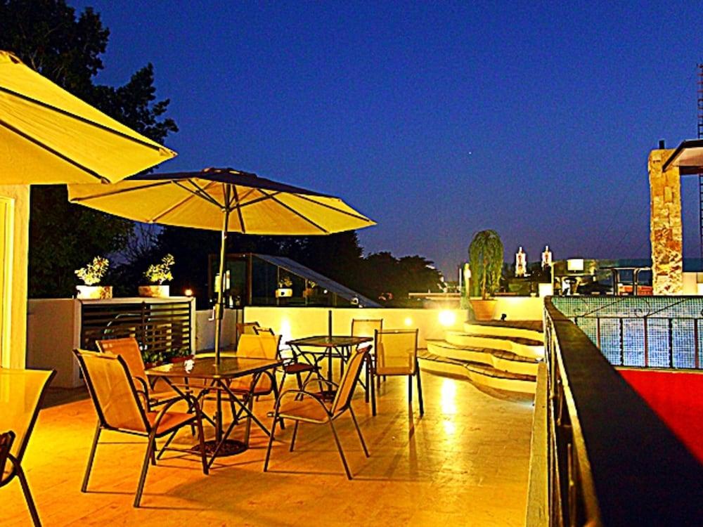 La Aurora Hotel Colonial バリャドリッド エクステリア 写真