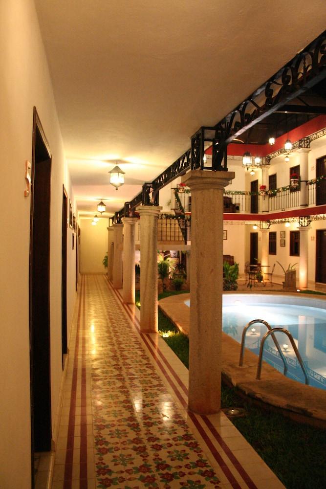 La Aurora Hotel Colonial バリャドリッド エクステリア 写真