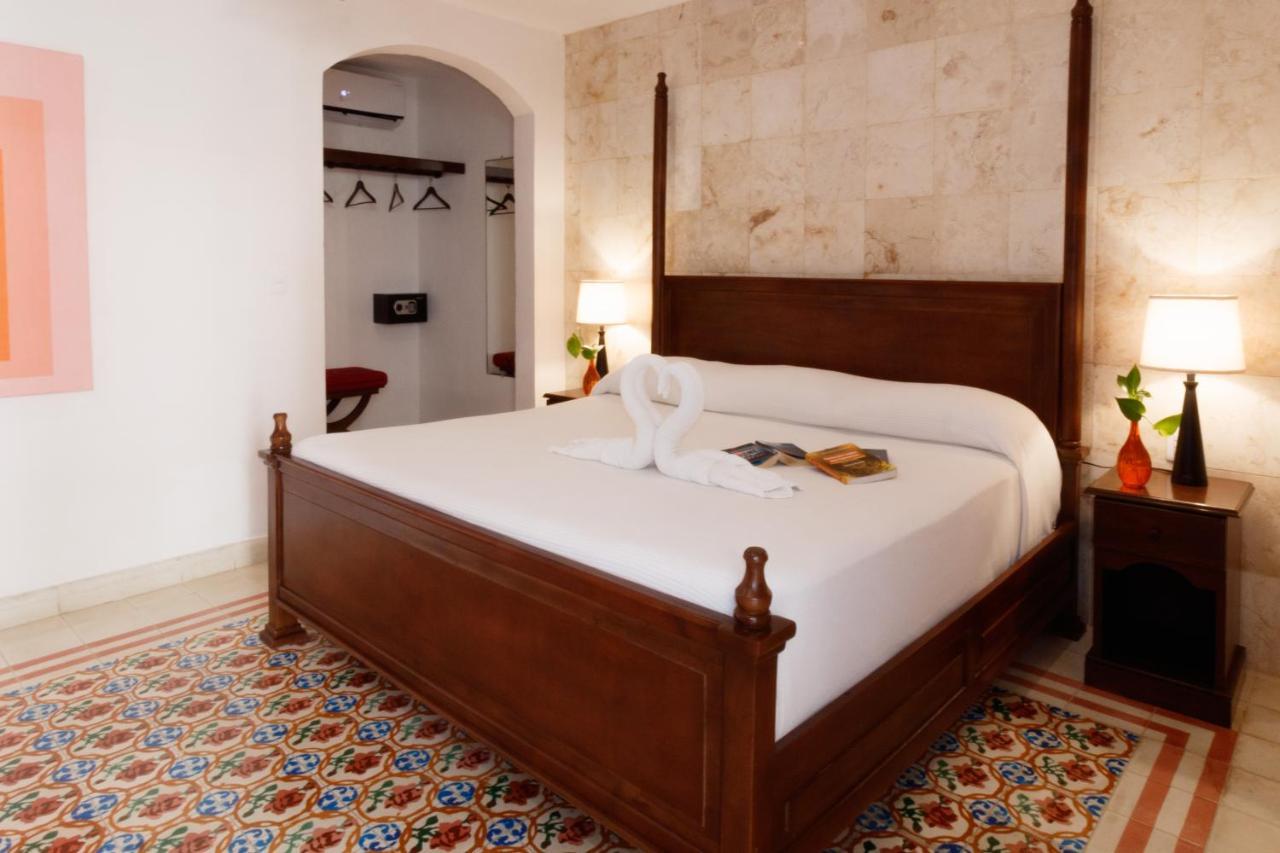 La Aurora Hotel Colonial バリャドリッド エクステリア 写真